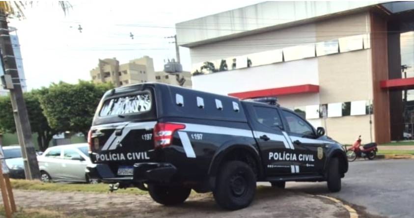 Empresário é assassinado durante discussão; polícia faz buscas a criminoso