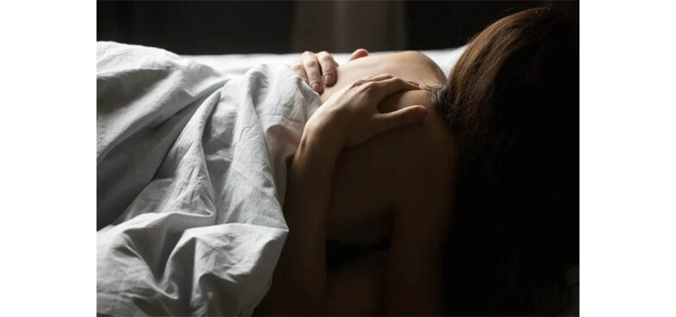 Após descobrir suposta traição, homem tenta matar ‘amigo’