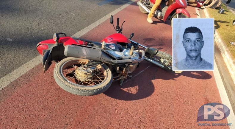 Jovem de 19 anos morre após moto bater em meio-fio