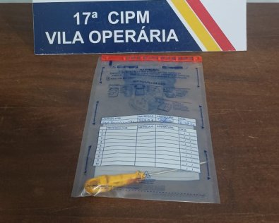 Homem é preso por tentar matar pai e mãe com chave de fenda